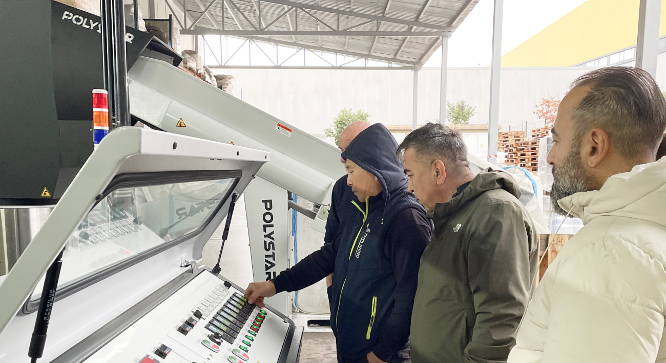 POLYSTAR Repro-Flex plastic recycling machine installation and test run at Em PLastik Ambalaj factory